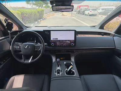 2024 Lexus LM 350h 7-Seater-13