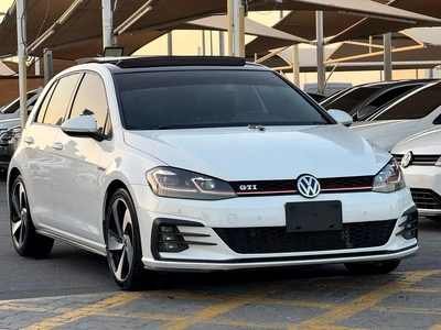 جولف GTI موديل 2019 خليجى بانوراما قل اوبشن صبغ الوكاله مفتاحين الوكاله-7