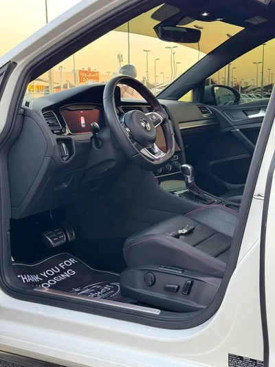 جولف GTI موديل 2019 خليجى بانوراما قل اوبشن صبغ الوكاله مفتاحين الوكاله-8