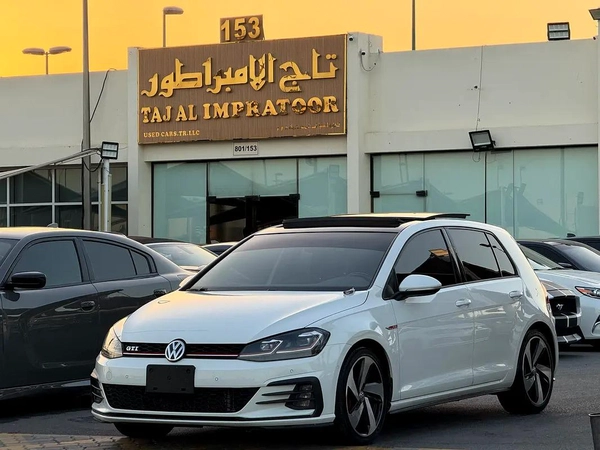 جولف GTI موديل 2019 خليجى بانوراما قل اوبشن صبغ الوكاله مفتاحين الوكاله