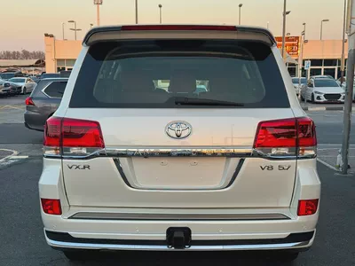 تويوتا لاند كلوزر Toyota Land Cruiser VXR 2016 GCC Specs-5