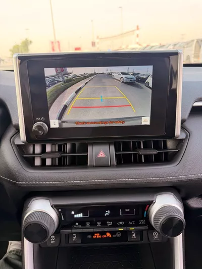 Toyota RAV4 LE RAV4 2.5L 4WD 2024-10