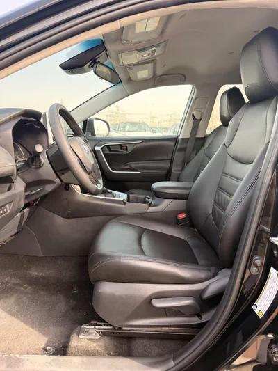 Toyota RAV4 LE RAV4 2.5L 4WD 2024-6