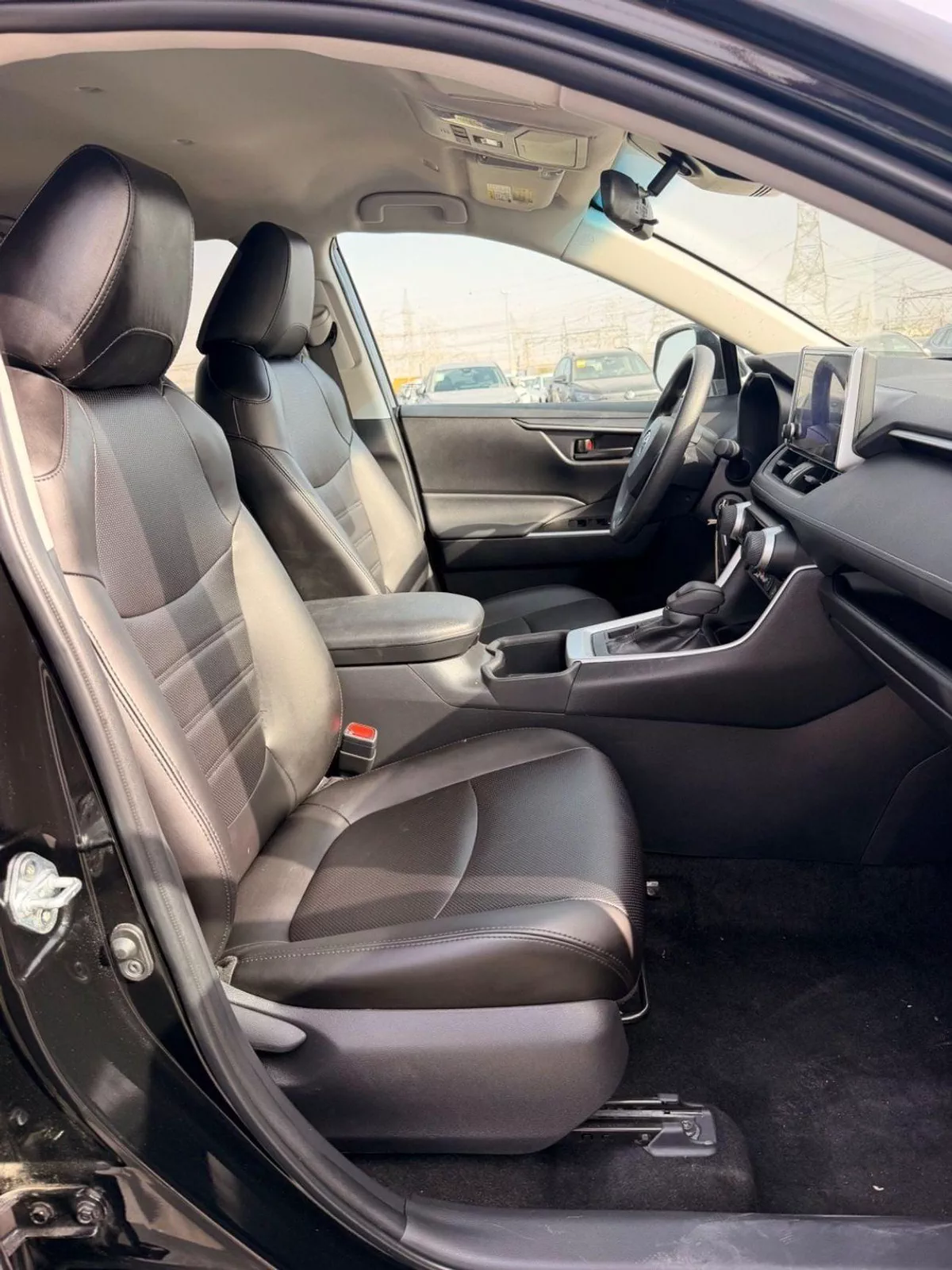 Toyota RAV4 LE RAV4 2.5L 4WD 2024-13-0