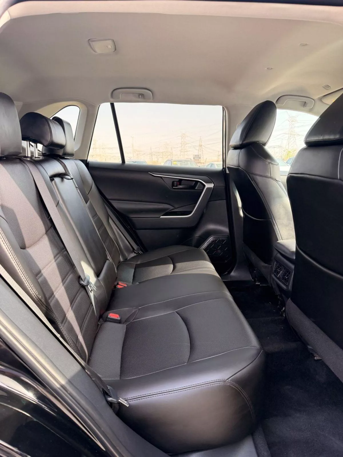 Toyota RAV4 LE RAV4 2.5L 4WD 2024-14-0