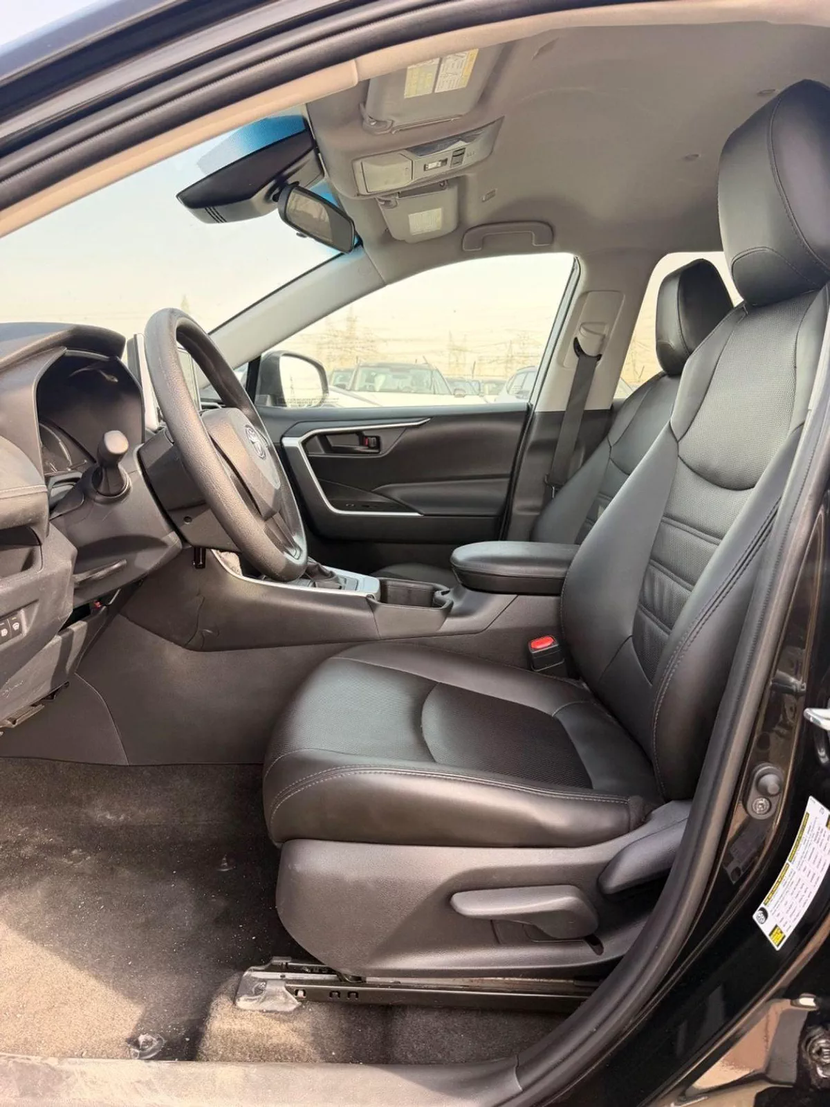 Toyota RAV4 LE RAV4 2.5L 4WD 2024-6-0
