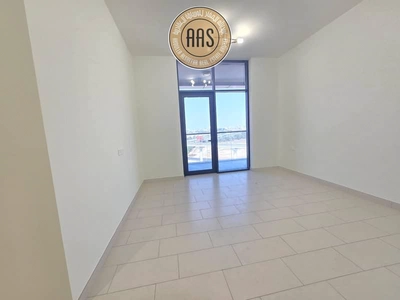 Chiller free closer to Metro 1bhk 2bathrooms in 95k balcony wardrobes-6