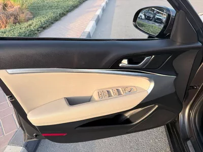 Genesis G70 PREMIUM 2022-13