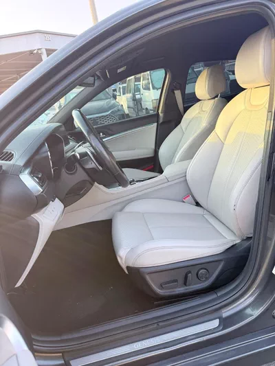 Genesis G70 PREMIUM 2022-5