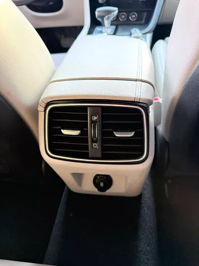 Genesis G70 PREMIUM 2022-8