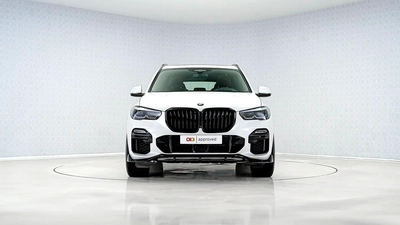UAEs Very Best Example | 2 Years Free Servicing | AED 2,784 Per Month-10