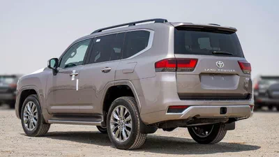 Toyota Land Cruiser VXR 3.5L-4