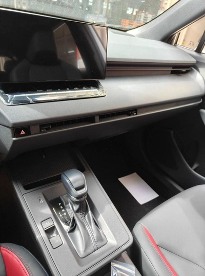 Toyota Frontlander Luxury LEADING VERSION / 2.0L V4 / RADAR / DVD / SUNROOF / LEATHER WITH POWER SEATS-11