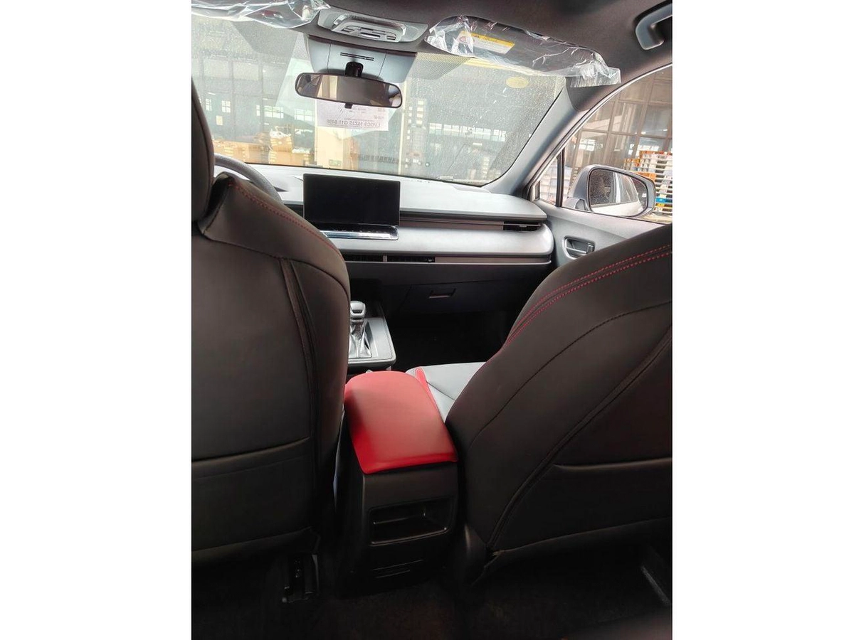 Toyota Frontlander Luxury LEADING VERSION / 2.0L V4 / RADAR / DVD / SUNROOF / LEATHER WITH POWER SEATS-10-0