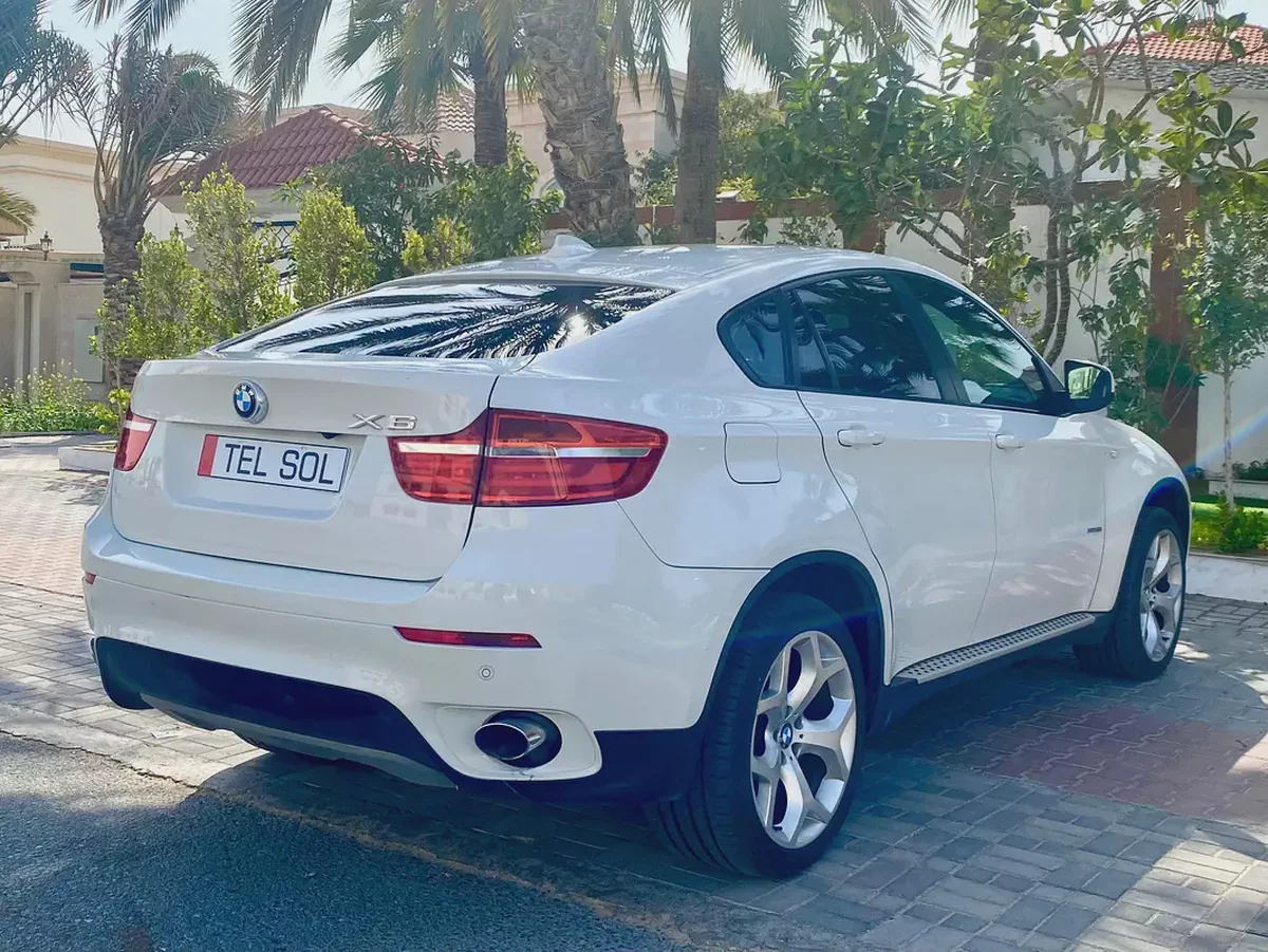 2014 BMW X6 xDrive35i Exclusive - GCC Specs - Excellent Condition || accident free-11-11