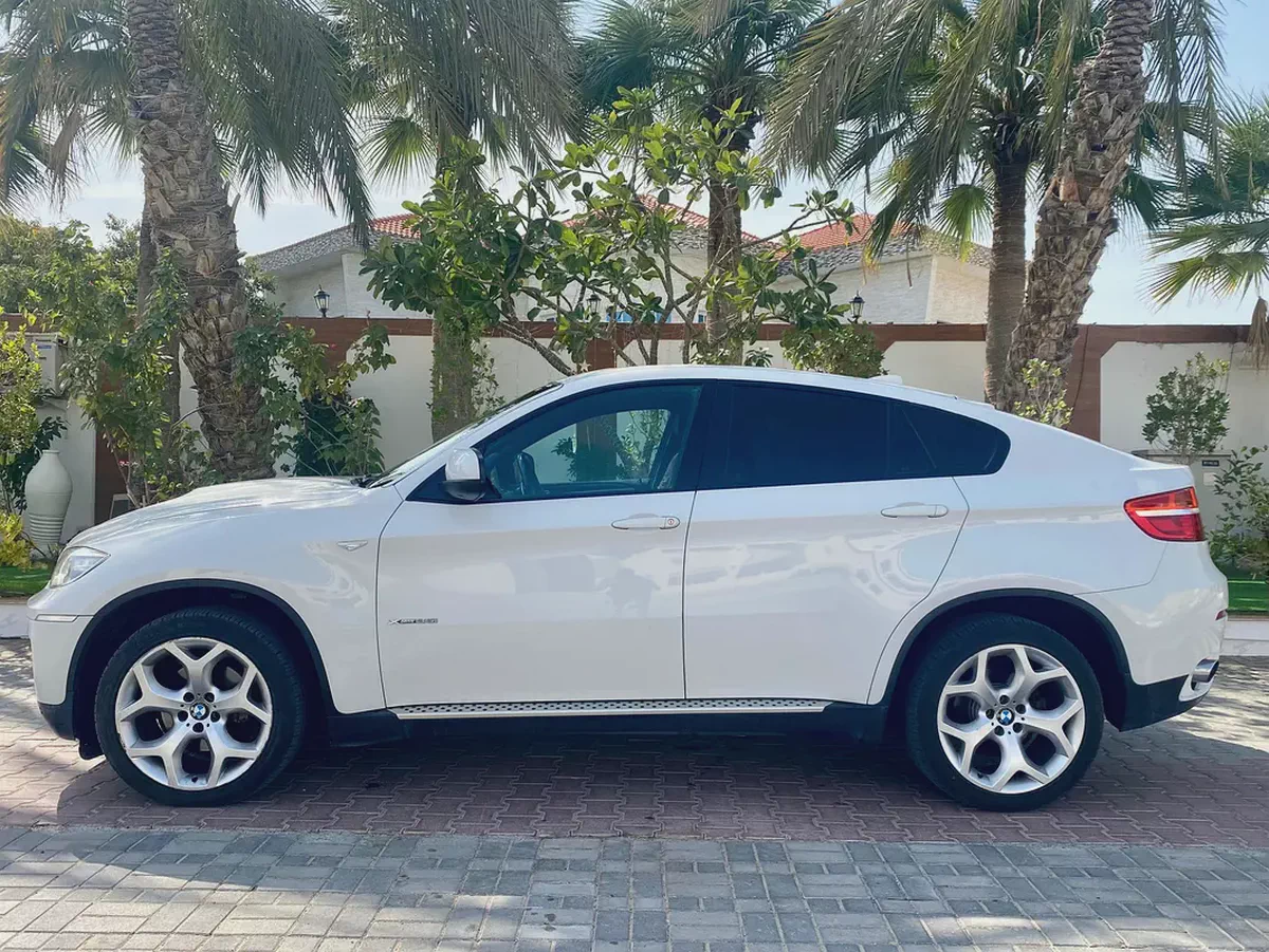 2014 BMW X6 xDrive35i Exclusive - GCC Specs - Excellent Condition || accident free-7-7