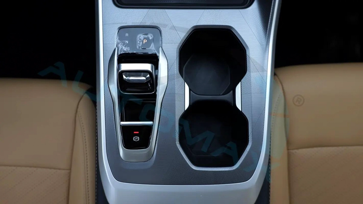 2026 GAC GS3 EMZOOM GB 1.5T GCC 0Km With 5 Years Or 150K Km Warranty ( First Check For Free )-8-8