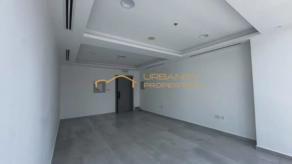 Office Space to Rent in Tamani Arts, Business Bay | 314 sq. ft | Unfurnished | 1 Parking | AED 60,000-1-1
