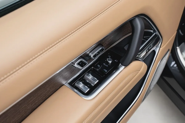 2025 RANGE ROVER P530 AUTOBIOGRAPHY |  MAIN DEALER WARRANTY 5 YEARS