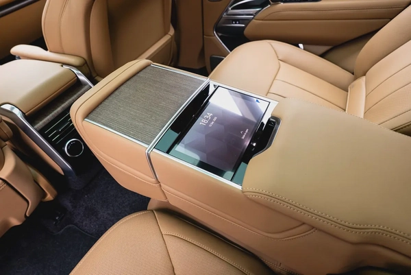 2025 RANGE ROVER P530 AUTOBIOGRAPHY |  MAIN DEALER WARRANTY 5 YEARS