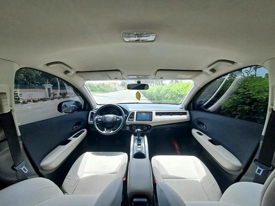 689-MONTHLY | HONDA HR-V 1.8L | GCC SPECS | SUV | CRUISE | CAMERA | ACCIDENT FFREE-6