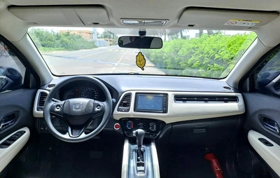 689-MONTHLY | HONDA HR-V 1.8L | GCC SPECS | SUV | CRUISE | CAMERA | ACCIDENT FFREE-3