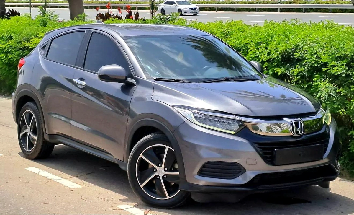 689-MONTHLY | HONDA HR-V 1.8L | GCC SPECS | SUV | CRUISE | CAMERA | ACCIDENT FFREE-1-1