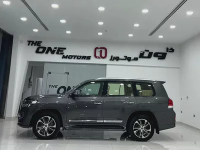 Pristine 2020 Toyota Land Cruiser GXR Grand Touring - GCC Specs-4