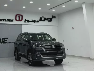 Pristine 2020 Toyota Land Cruiser GXR Grand Touring - GCC Specs-7