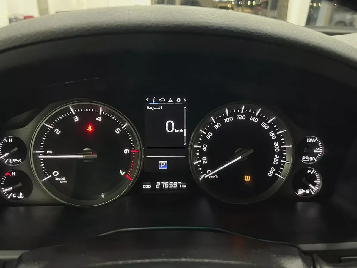 Pristine 2020 Toyota Land Cruiser GXR Grand Touring - GCC Specs-13-13