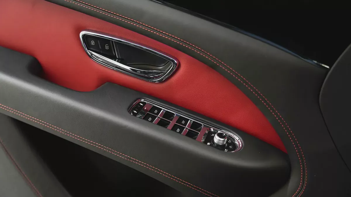 2022 BENTLEY BENTAYGA-14-14