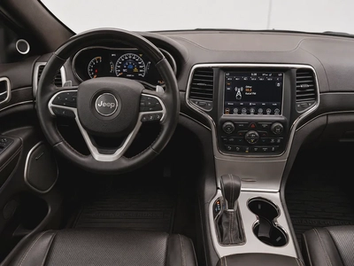 AED 1,338 | Jeep Grand Cherokee Summit | 5.7L HEMI V8 2018 | GCC Specs |-17