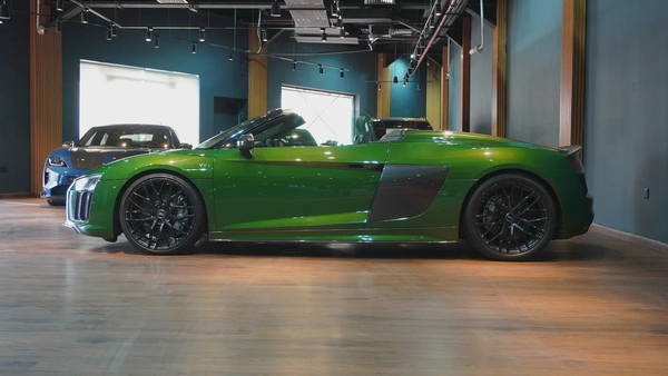 2018 Audi R8 V10 Quatrro | Very Clean | Soft Top | Carbon fiber trim