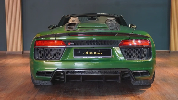 2018 Audi R8 V10 Quatrro | Very Clean | Soft Top | Carbon fiber trim
