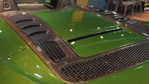 2018 Audi R8 V10 Quatrro | Very Clean | Soft Top | Carbon fiber trim