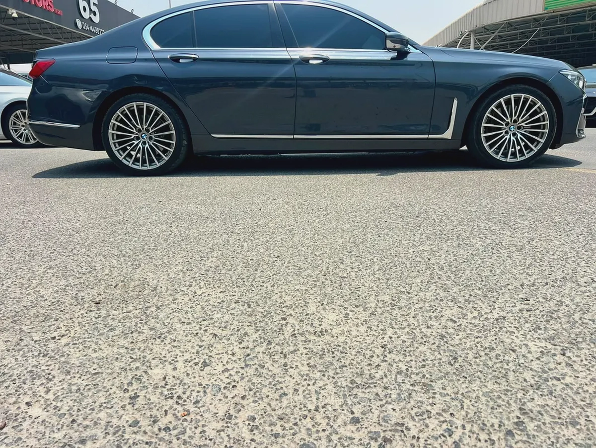 BMW 7-Series 745Li 2020 | Korean Specs | Luxury Sedan-18-18