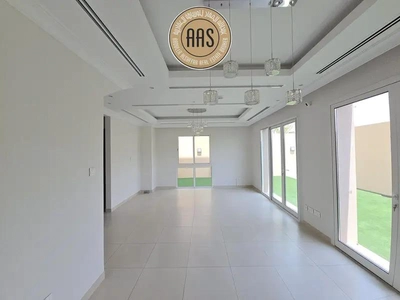 Huge 3bhk villa with maid room 5bathrooms in 265k balcony wardrobes 1parking free-0