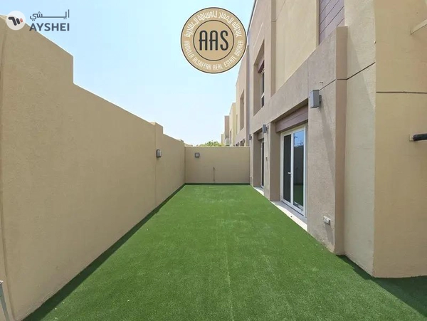 Huge 3bhk villa with maid room 5bathrooms in 265k balcony wardrobes 1parking free