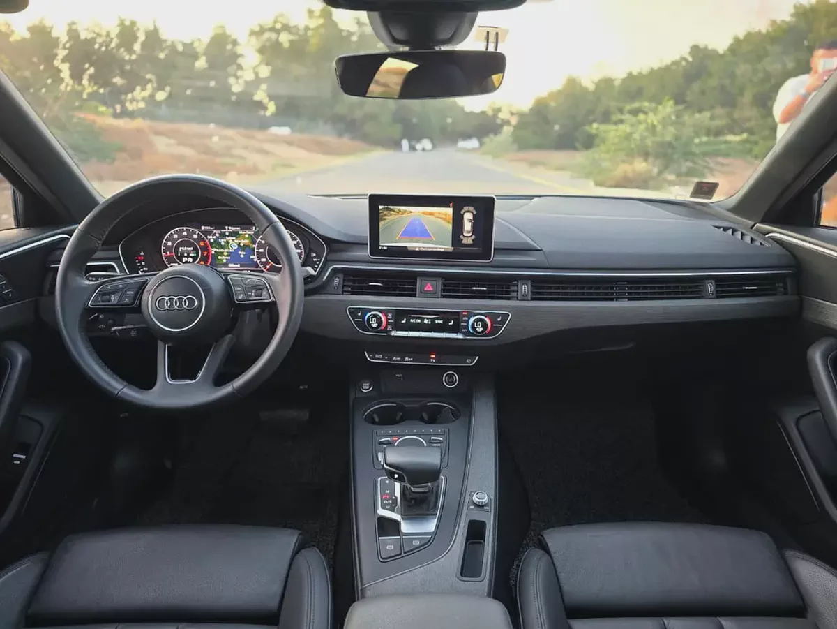 Audi A4 2019 - Korean Specs - Excellent Condition - Full opition - Low mileage-9-9