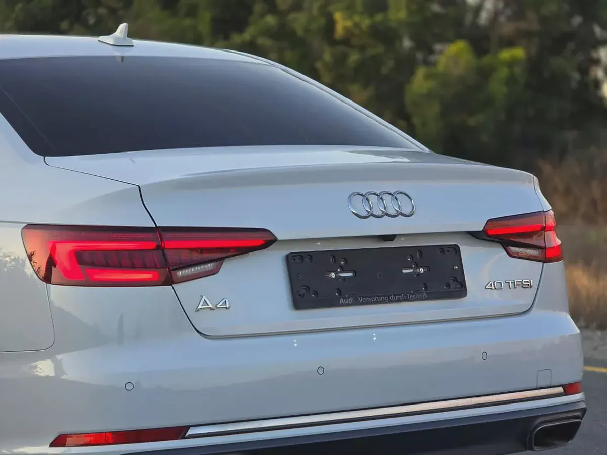 Audi A4 2019 - Korean Specs - Excellent Condition - Full opition - Low mileage-7-7