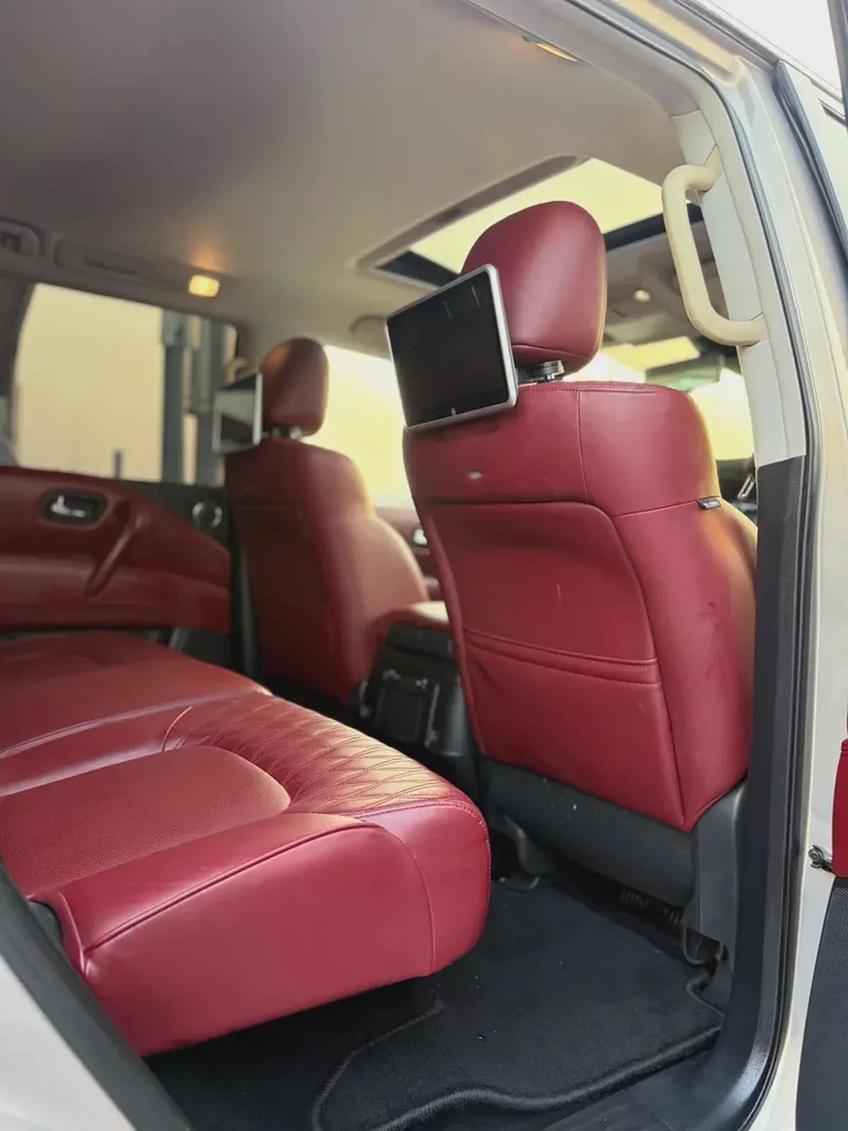 نيسان باترول بلاتينوم فل اوبشنNissan Patrol 2022 LE Platinum | GCC Specs | Pristine Condition-15-15