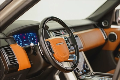 AED 2134 PM | RANGE ROVER AUTOBIOGRAPHY 2018 | FULL AGENCY HISTORY | 1 YEAR WARRANTY | GCC-10