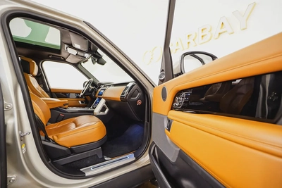 AED 2134 PM | RANGE ROVER AUTOBIOGRAPHY 2018 | FULL AGENCY HISTORY | 1 YEAR WARRANTY | GCC-13