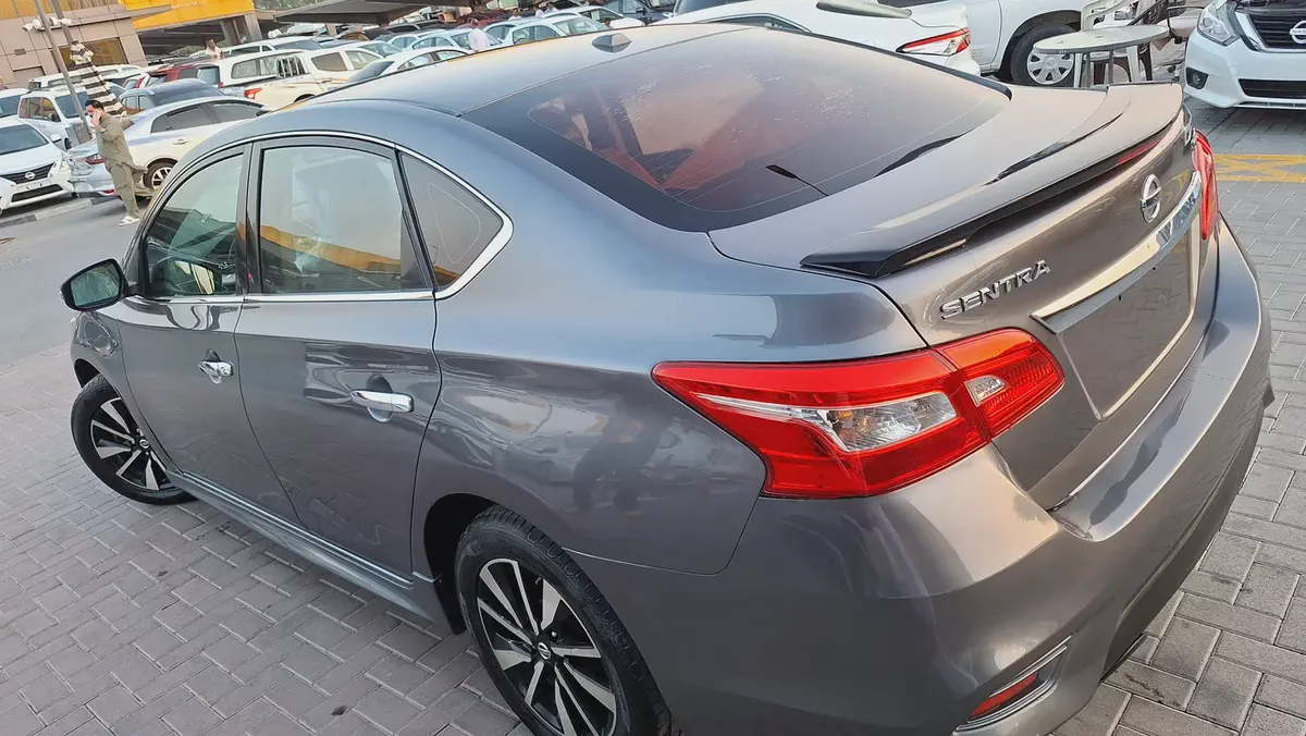Nissan Sentra SR 2017 American Specs-9-9