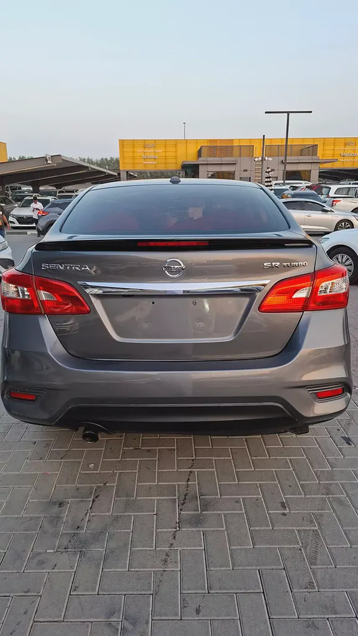 Nissan Sentra SR 2017 American Specs-8-8