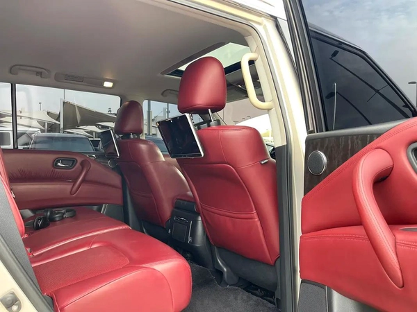 Nissan Patrol LE Titanium 2022 - GCC Specs - Excellent Condition