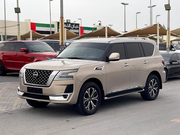 Nissan Patrol LE Titanium 2022 - GCC Specs - Excellent Condition