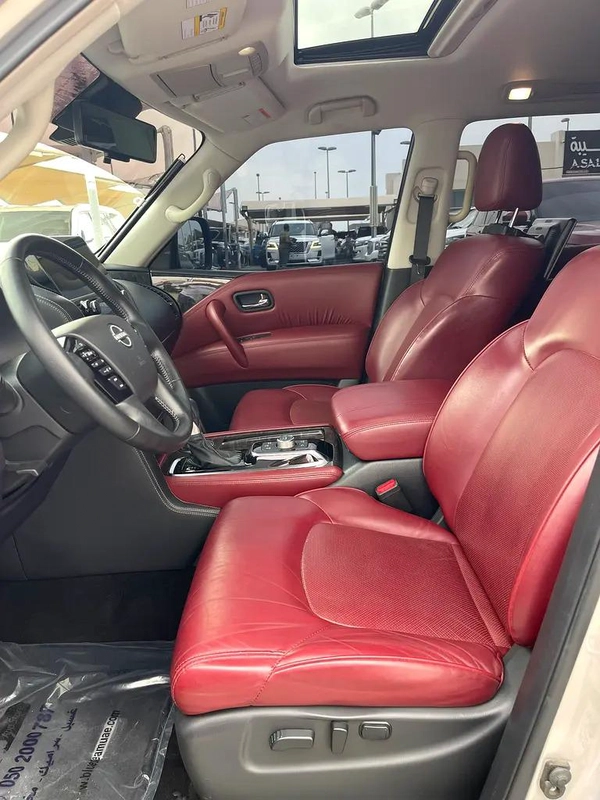 Nissan Patrol LE Titanium 2022 - GCC Specs - Excellent Condition