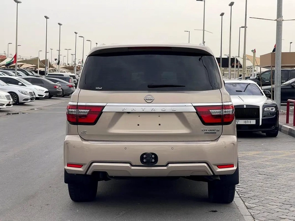 Nissan Patrol LE Titanium 2022 - GCC Specs - Excellent Condition