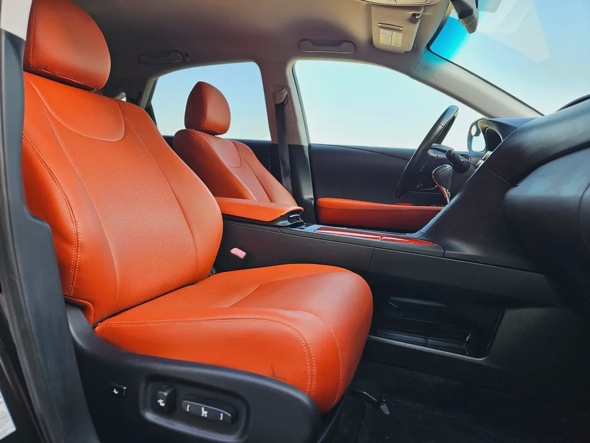 Lexus RX 350 Premier 2012 - American Specs - Premium Condition Low KM Luxury SUV-7-7